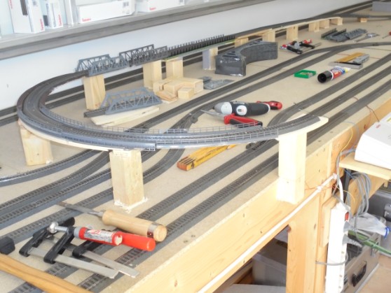 Modelleisenbahn im Bau